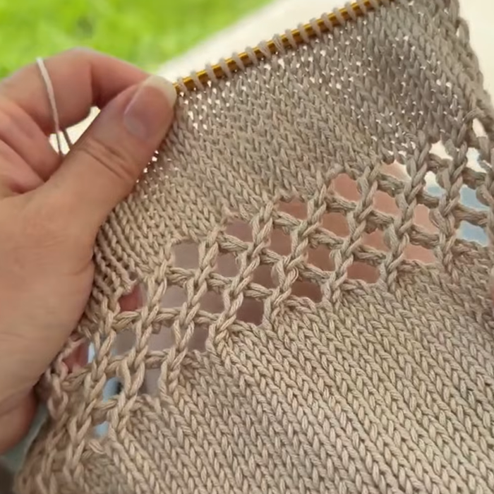 How to Knit the Lattice Mesh Stitch | Beautiful 4-Row Lace Tutorial