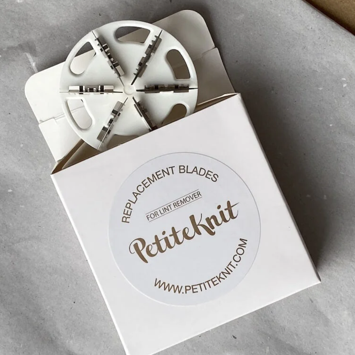 Replacement blades for PetiteKnit Lint Remover