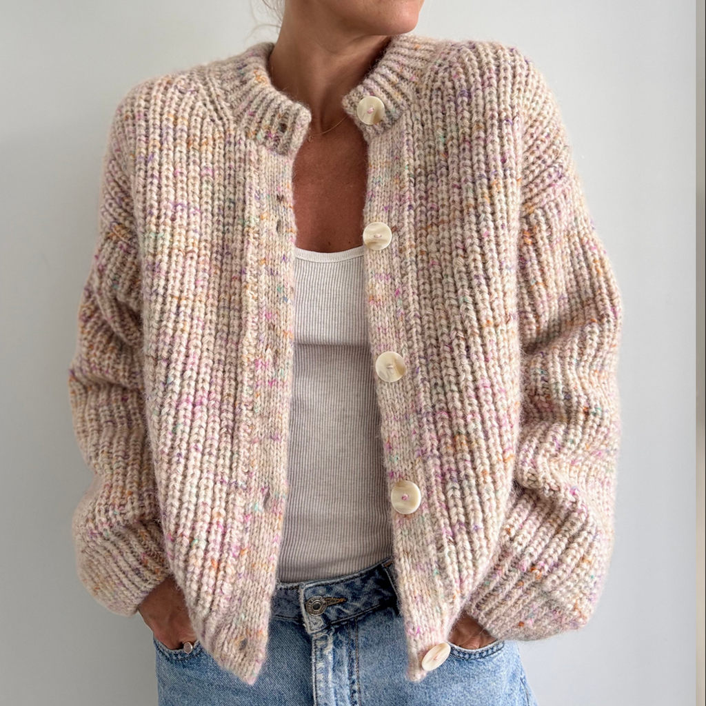 Chalcot Cardigan by Coco Amour | Knitted with Gepard Puno or