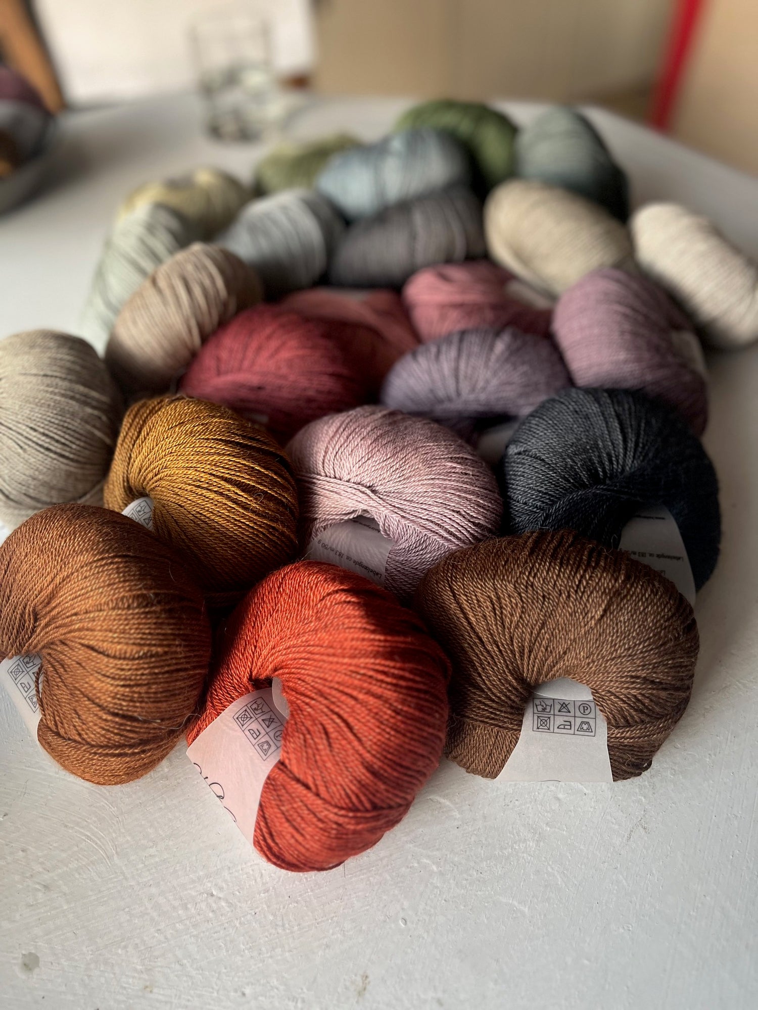 New beautiful colors of Holst Haya!