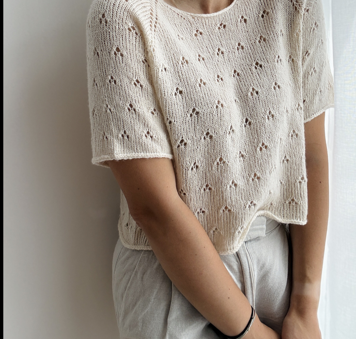 Kolibri: Lillie Tee  | Ravelry PDF