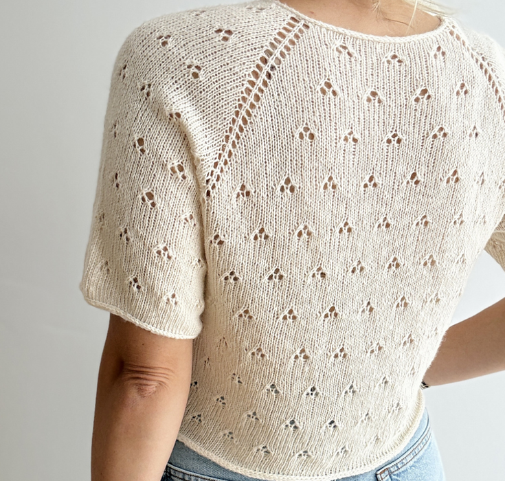 Kolibri: Lillie Tee  | Ravelry PDF