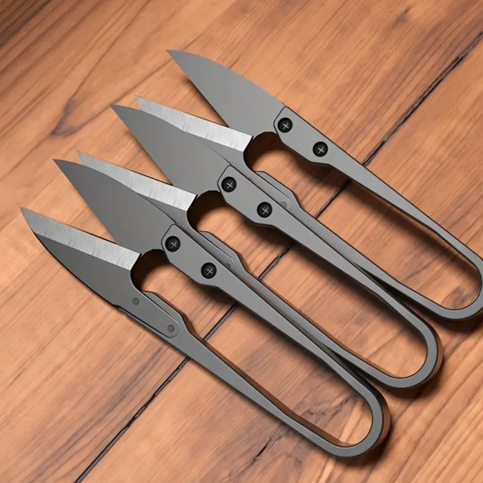 Magnifique Hearts Stainless Steel Yarn Snip