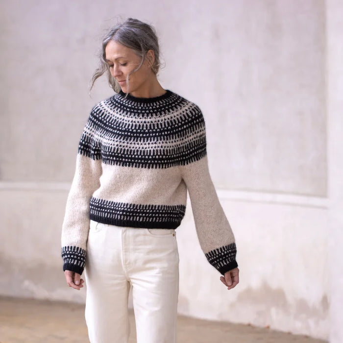 Anne Ventzel: Badger and Bloom  |   Ravelry Download
