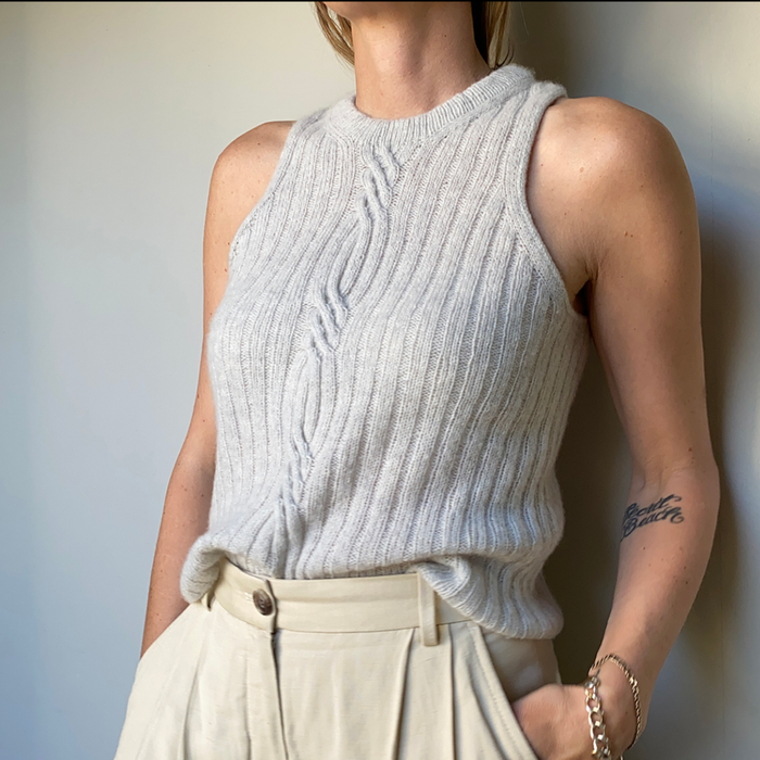 Other Loops: Twist Loop Top  |  Ravelry PDF