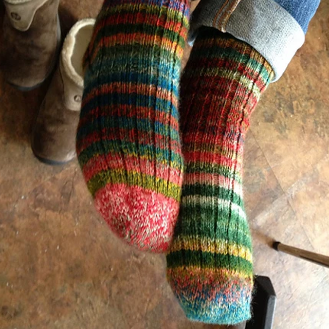 Magic Zauberball Stripe Socks by Tofutrulla |  Free Pattern