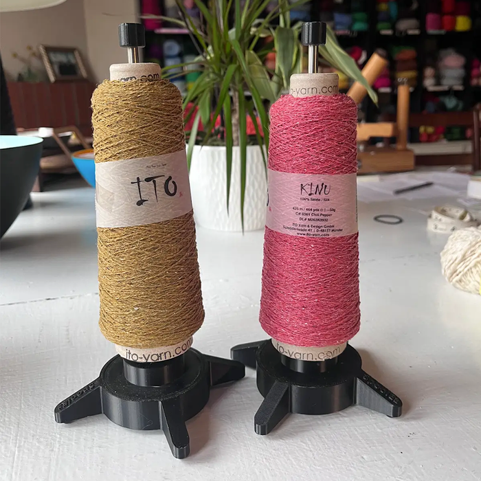 SpoolEZ  |  Cone Yarn Unwinder