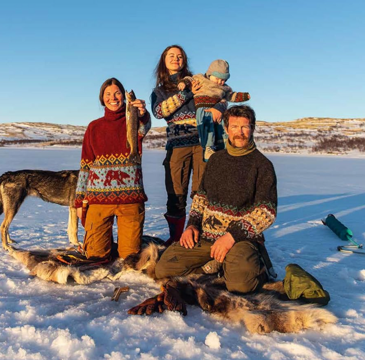 Linka Neumann: Wilderness Knits  |  Printed Knitwear Designs