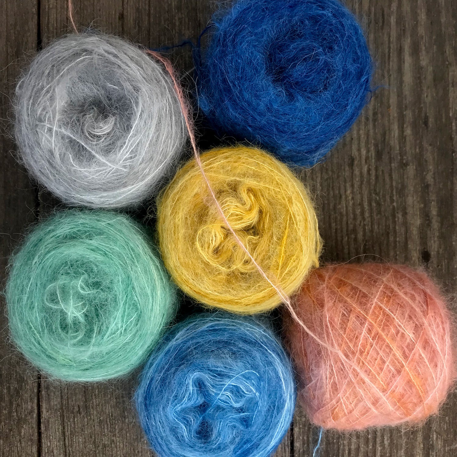 Hand-Dyed Inspire A Mind Baby Suri Alpaca / Silk Yarn – Inspire a Mind / IAM